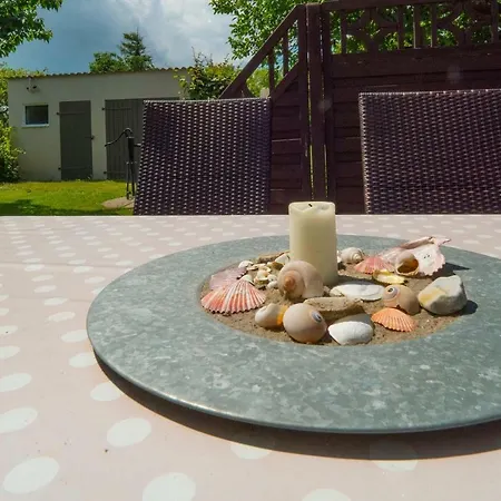 Dein Ferienhaus Strandstrasse #122195 Semesterbostad *
