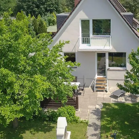 Dein Ferienhaus Strandstrasse #122195 Semesterbostad